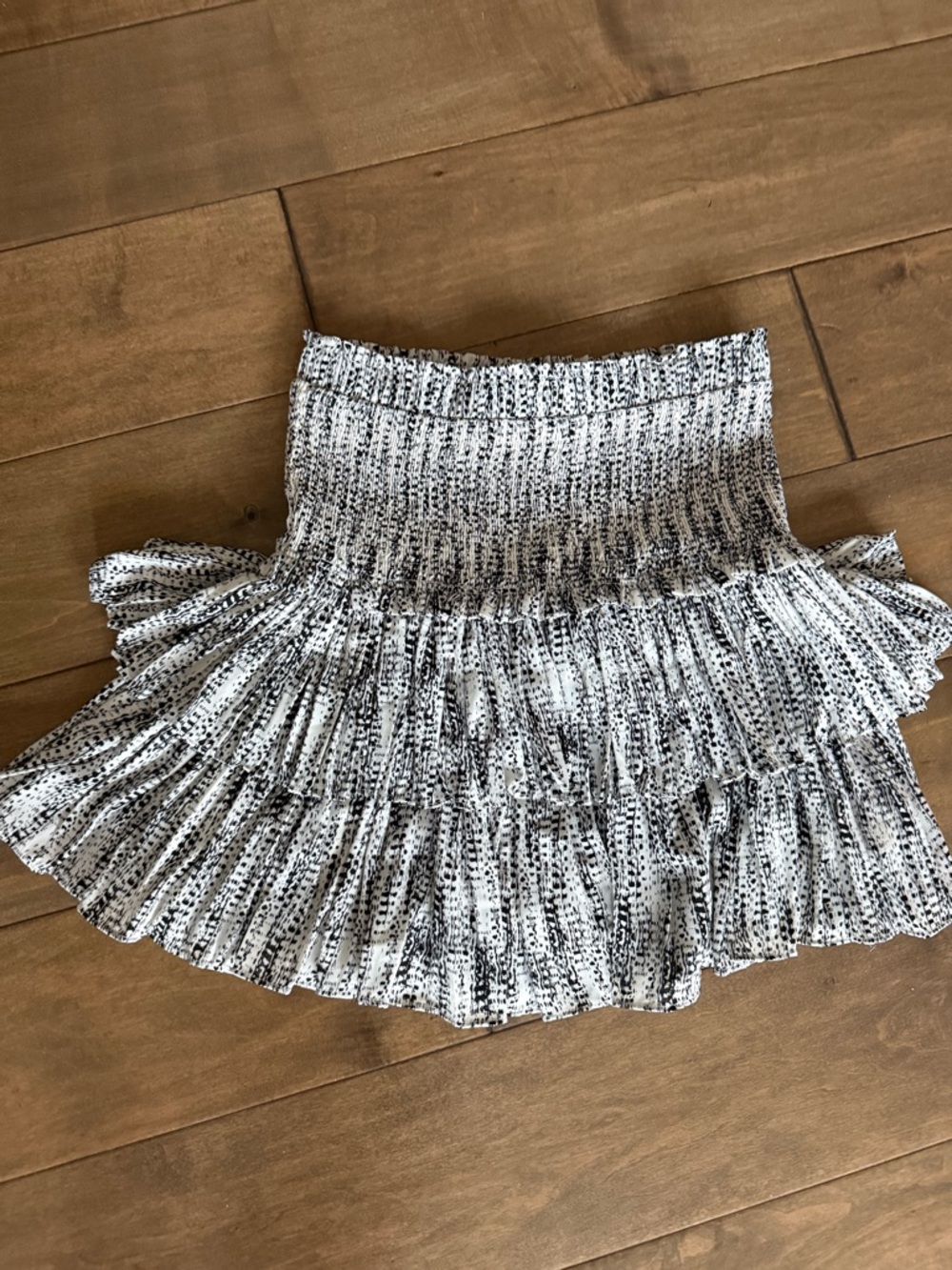 RESET Chic Black and White Ruffled Midi Skirt